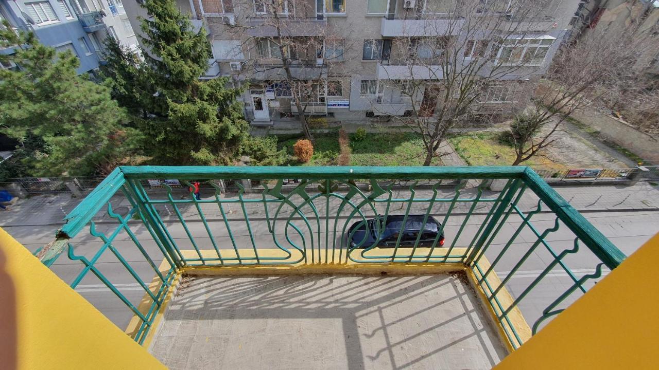 Стаи За Гости Sun House Apartment Varna Ngoại thất bức ảnh